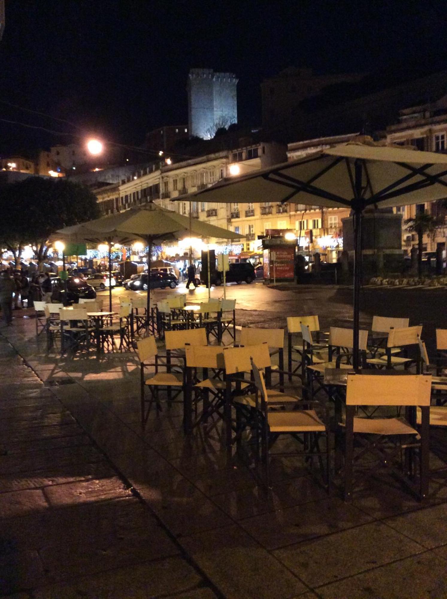 Alloggio Privato Giunic Cagliari Zewnętrze zdjęcie